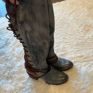 Freebird Coal size 8, ice worn five times.